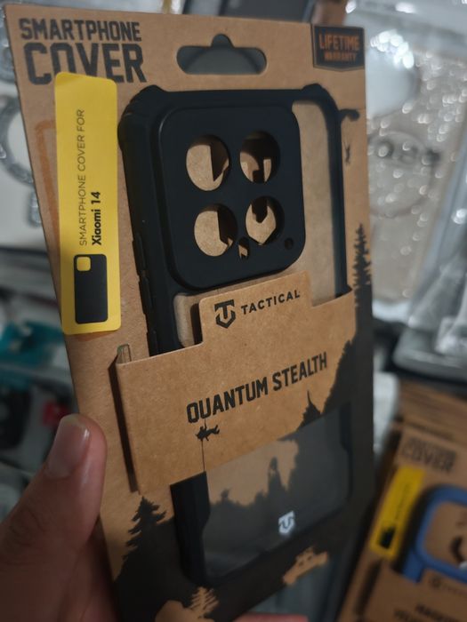 Намалени!Tactical Quantum Stealth гръб за Xiaomi 14