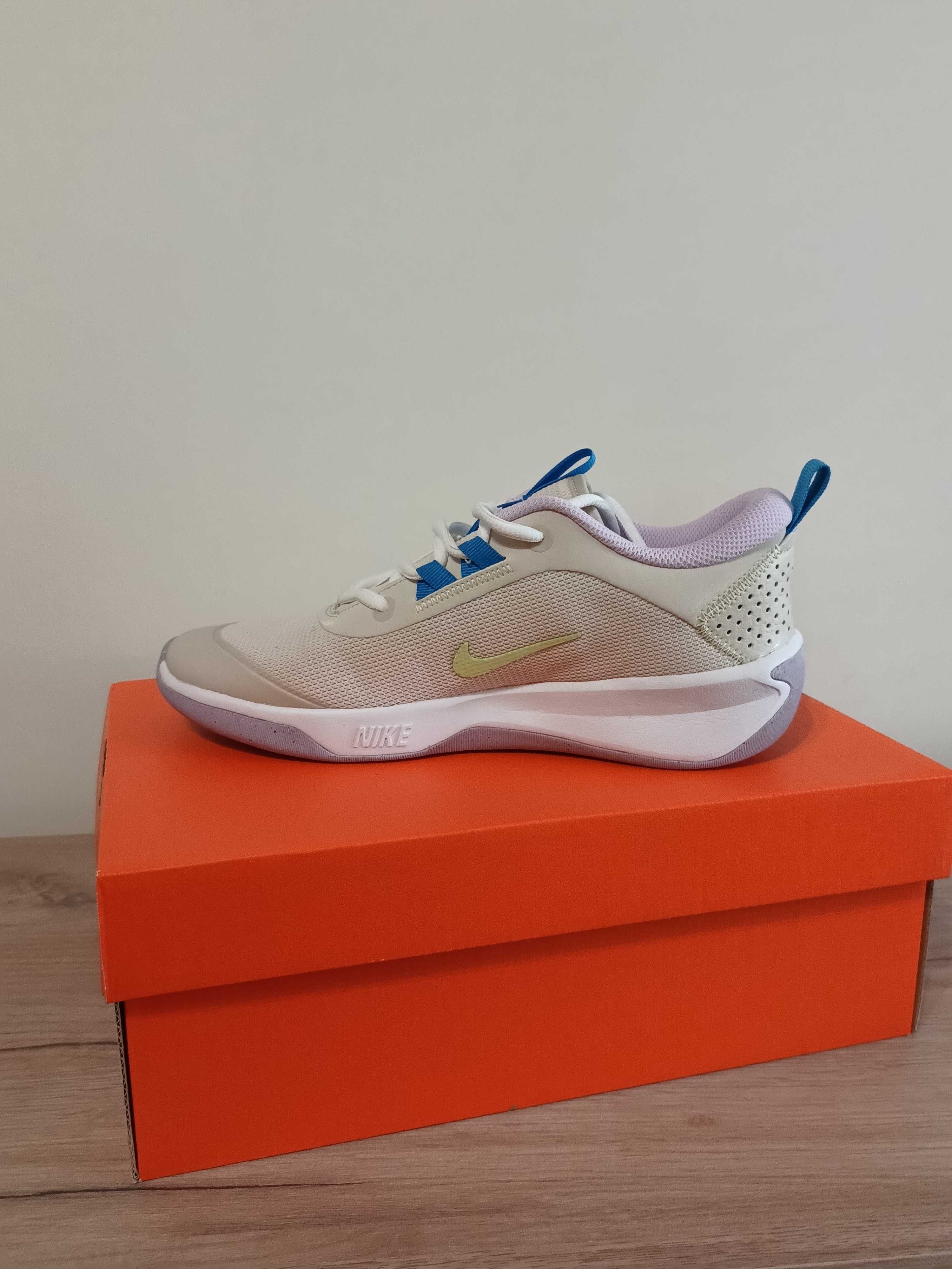 Nike Omni Multi-Court (GS) Нови Дамски Тенис Маратонки №38