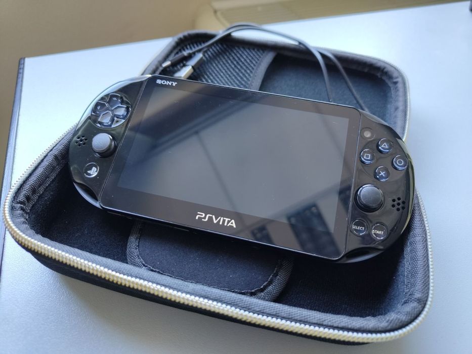 Ps Vita Slim конзола