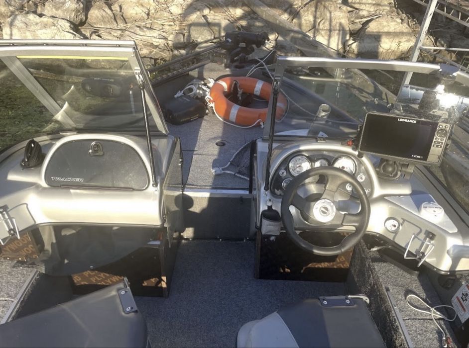 Tracker Pro Guide V-16WT/Suzuki 90/Peridoc 1100