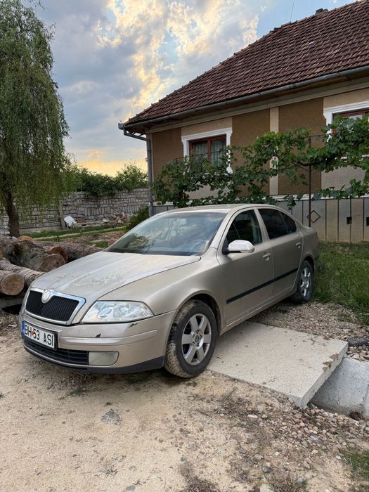 Vând Skoda Octavia 2