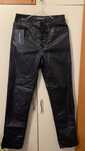 Pantalon nou Pretty Little thing marime 34