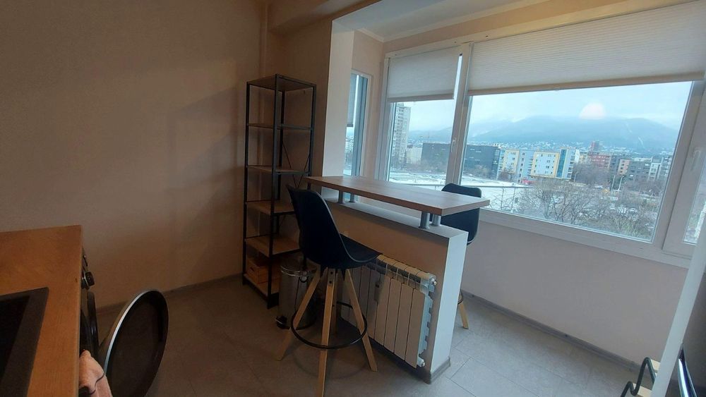 Дава се под наем Тристаен апартамент в София, Красно село - 61 кв.м за 700 € - Снимка #2