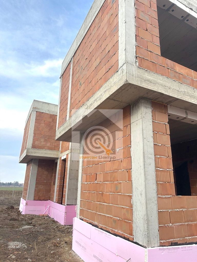 Продава се Къща в София, Студентски град - 180 кв.м за 1534 €/кв.м - Снимка #4