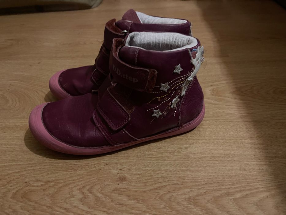 Детски ботуши, скечът си и пантовки Момиче