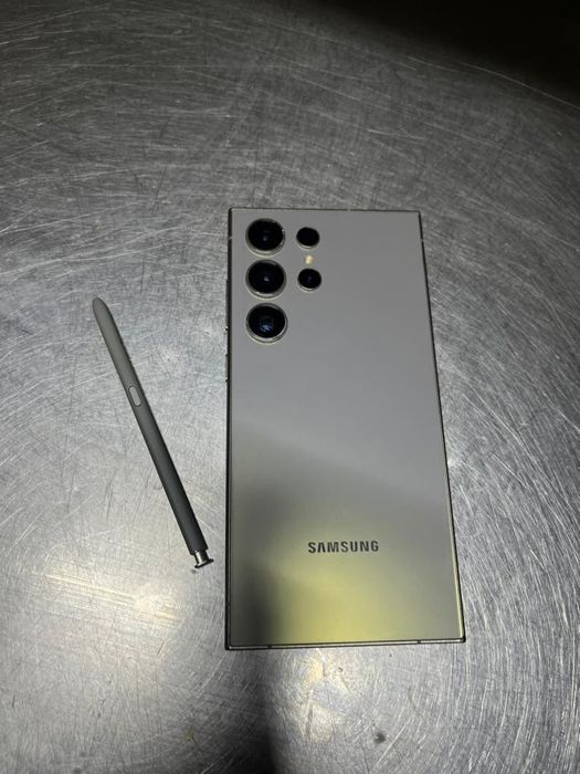 Samsung galaxy S24 Ultra 5G 12+6 ram