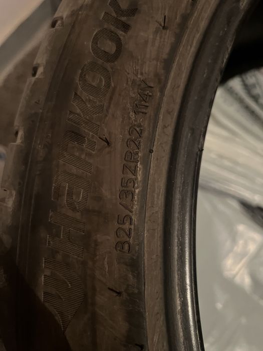 2х Michelin Pilot sport 4 suv 285 40 22 и 2х Hankook 323 35 22