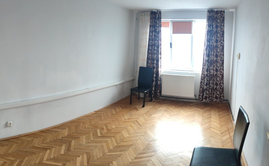 Pers fizica, vand apartament 2 camere Decomandat