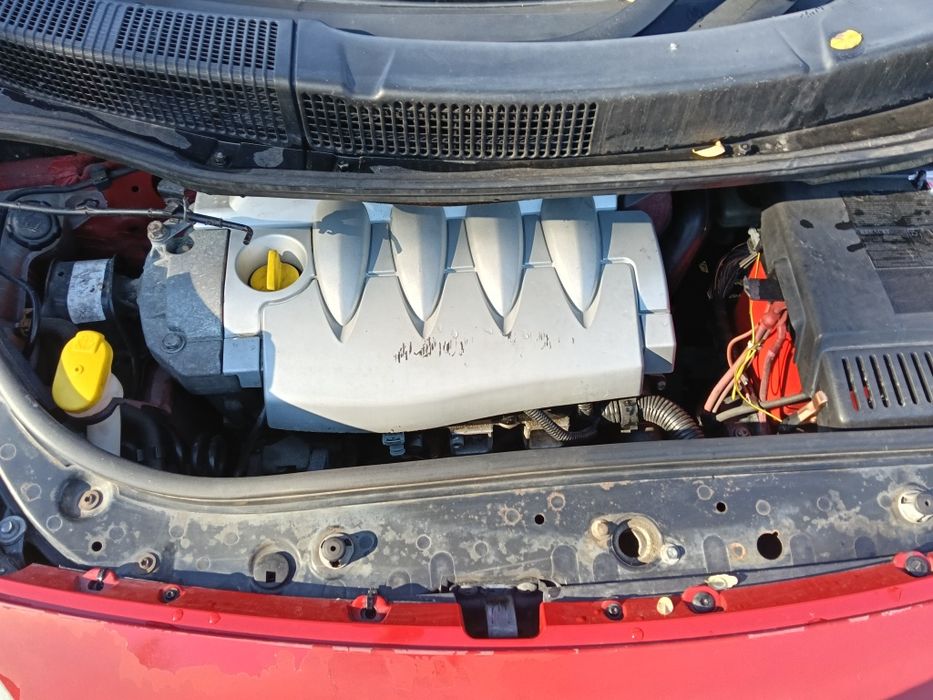 Vând Renault scenic 2