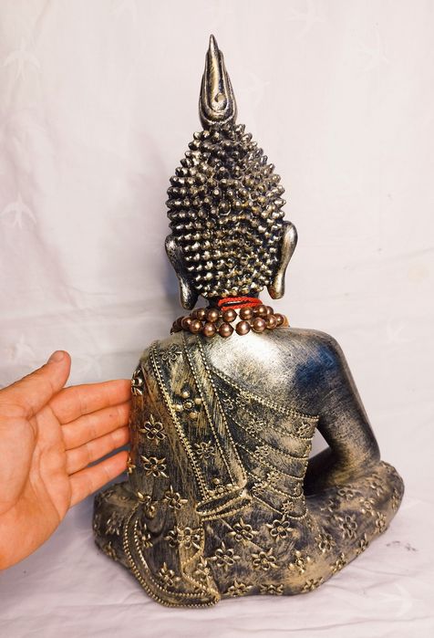 Statuetă Zeul Buddha meditând, din ceramică fină, 40cm.