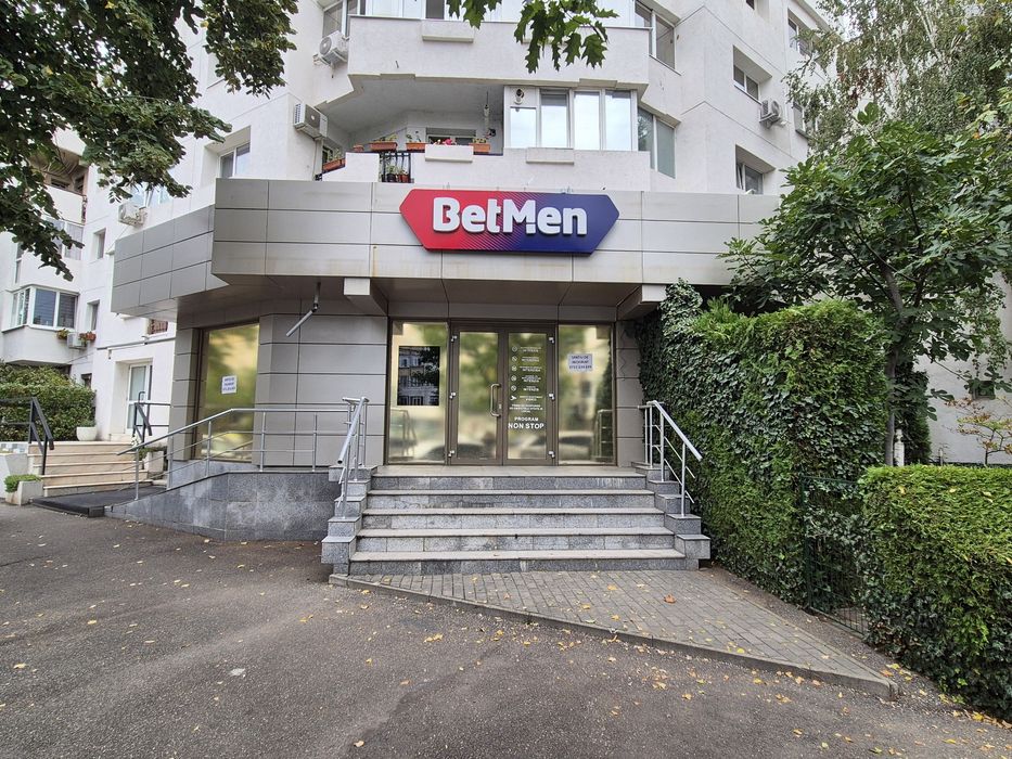 Spațiu comercial aprox 80 mp Ploiești zona Păltiniș str Cantacuzino