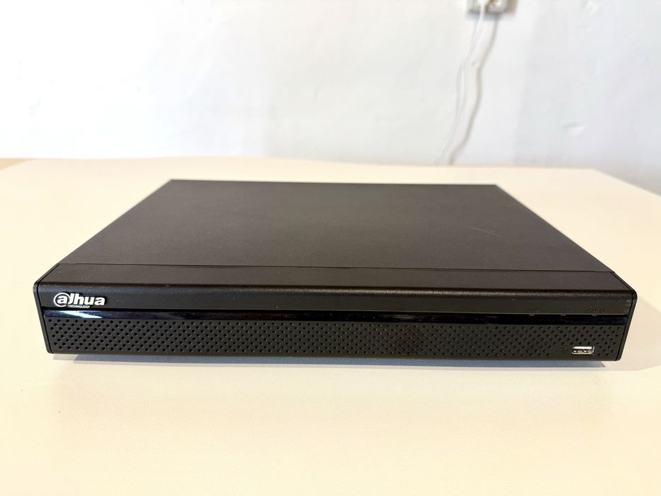 Vand DVR Dahua Impecabil