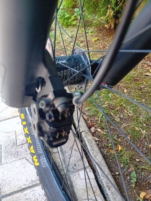 YT Jeffsy CF Pro M, 27.5 Карбон, Мекица, Ендуро, DH