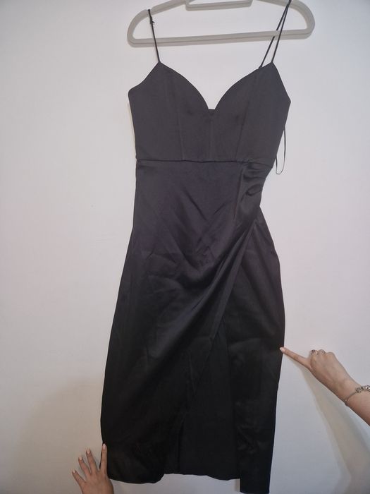 Rochie noua eveniment lunga neagra Zara