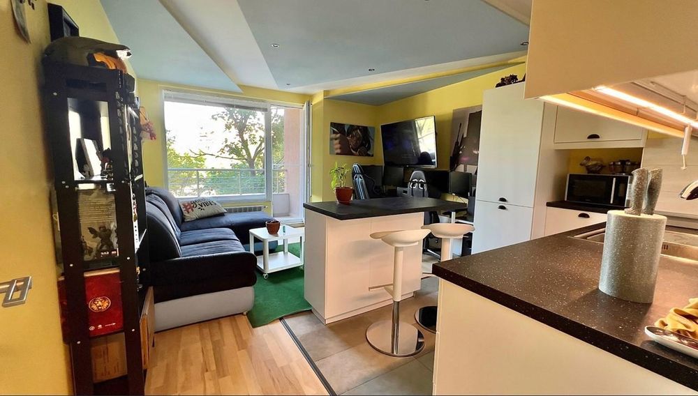 Дава се под наем Двустаен апартамент в София, Младост 1 - 65 кв.м за 700 € - Снимка #1