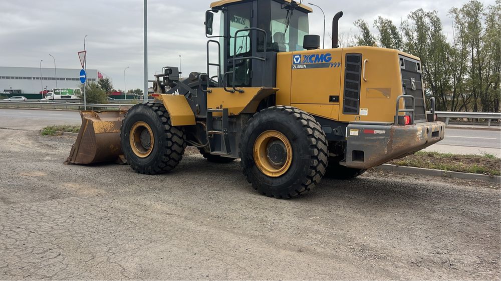 Ищу работу на погрузщик 3 х кубовый