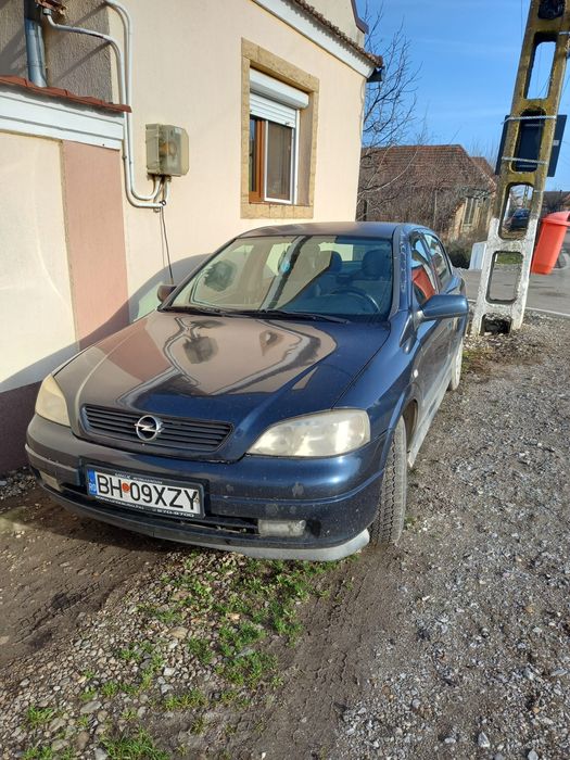 Vând Opel Astra g