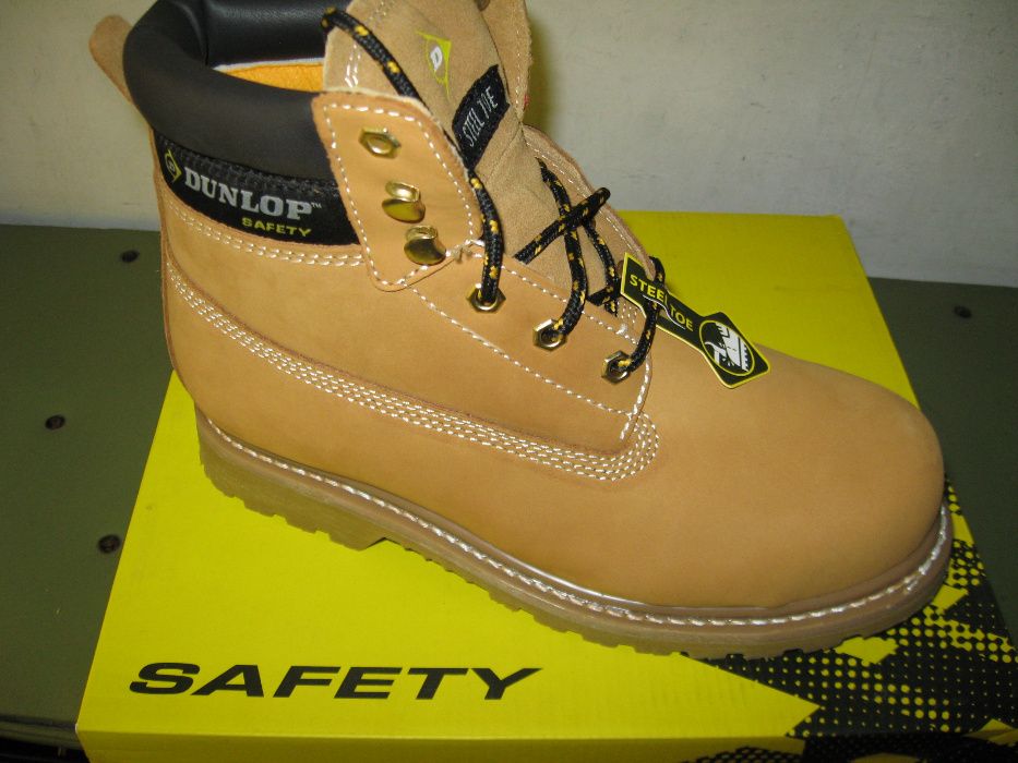 Мъжки обувки DUNLOP