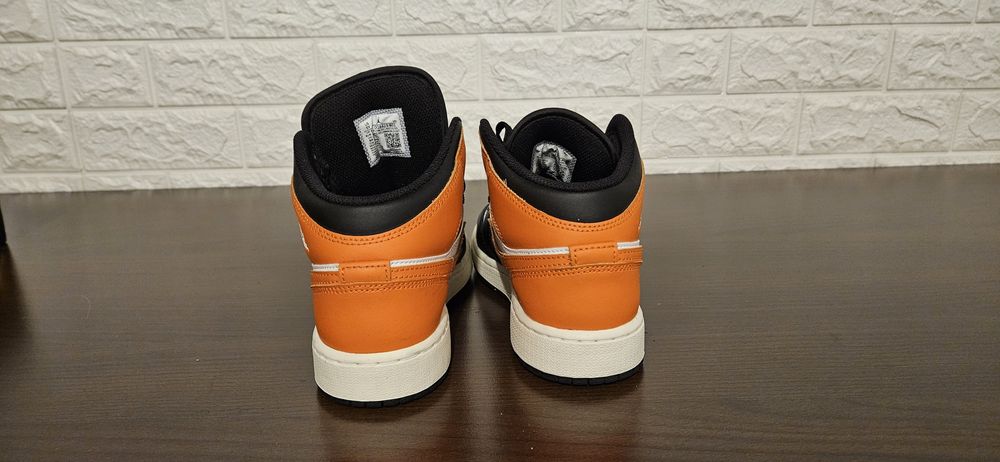 Air Jordan 1, marime 37.5