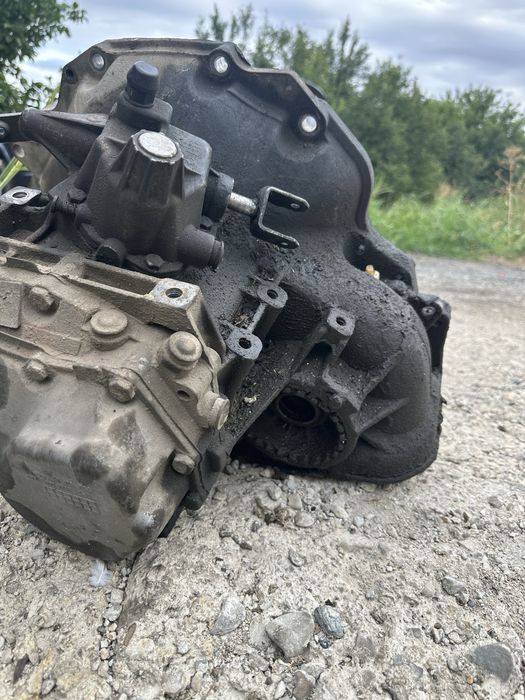 Cutie viteze chevrolet aveo 1.4