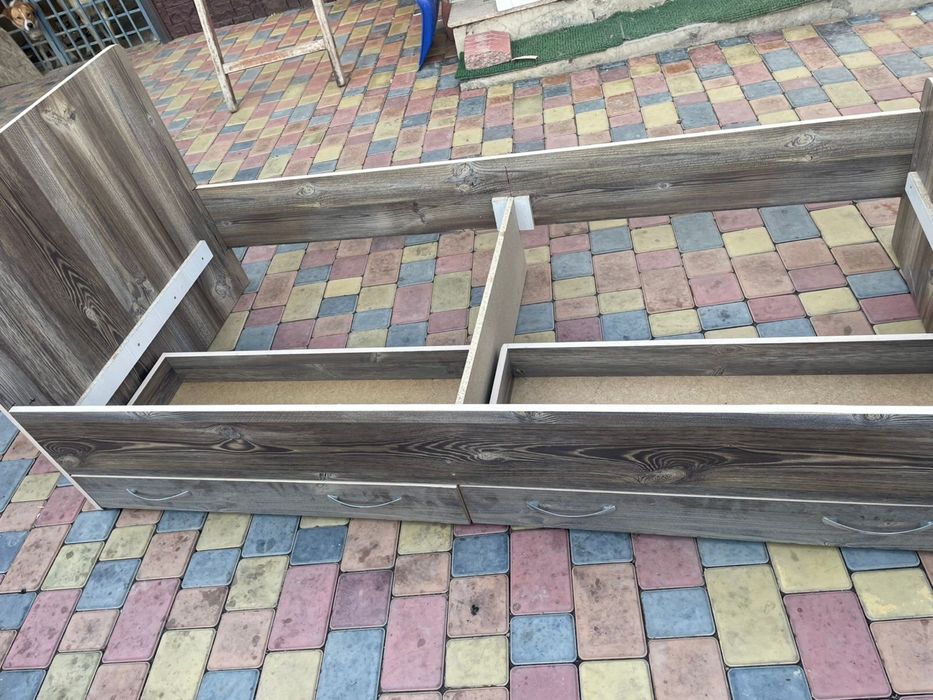 Кровать односпальная