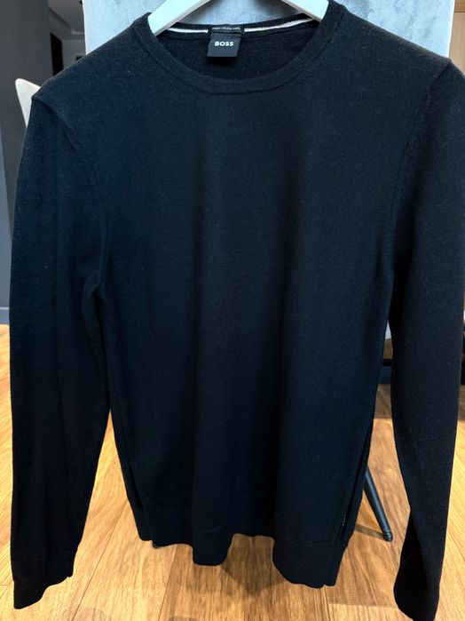 Мъжки Пуловер Boss естествена вълна черно цвят оригинален