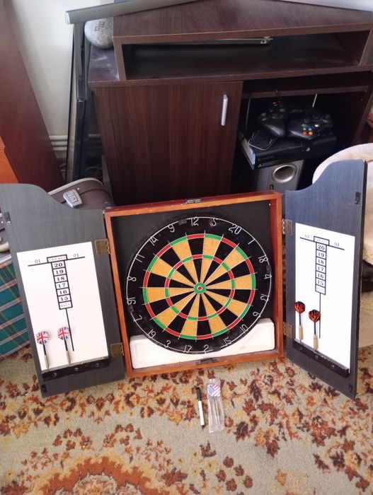 Joc Darts , în cutie originala din lemn masiv