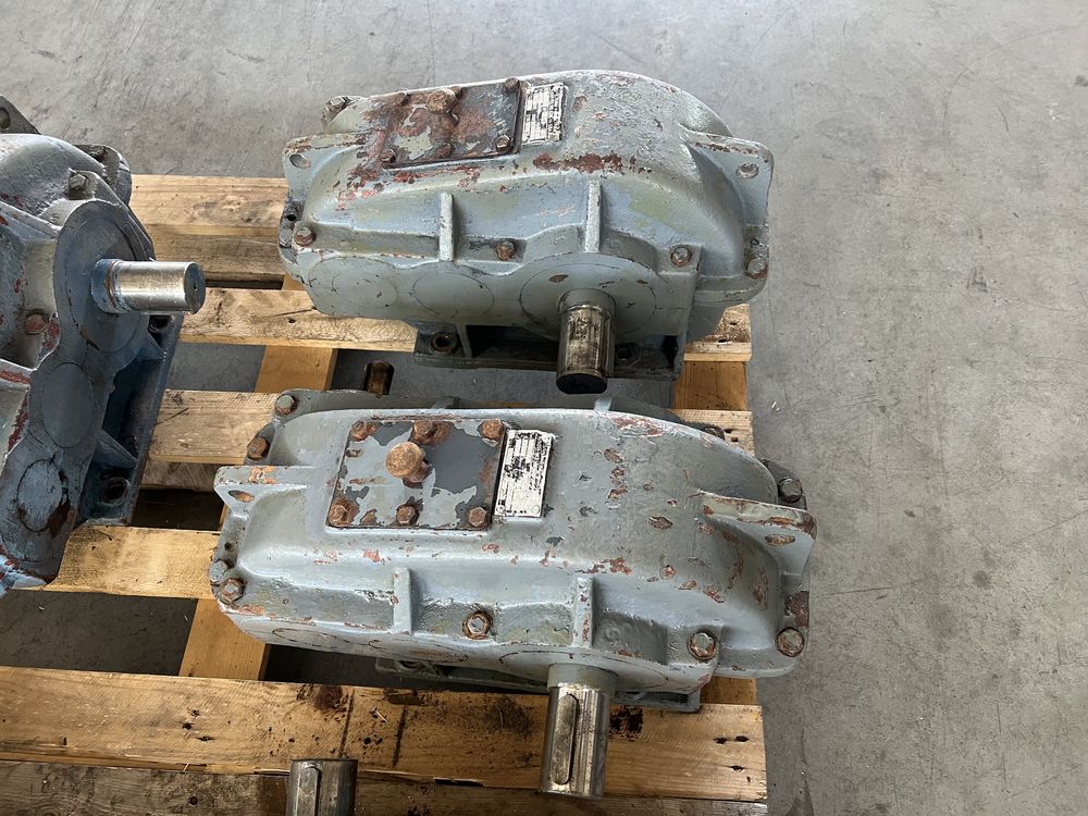 Български редуктор РДЦ 250