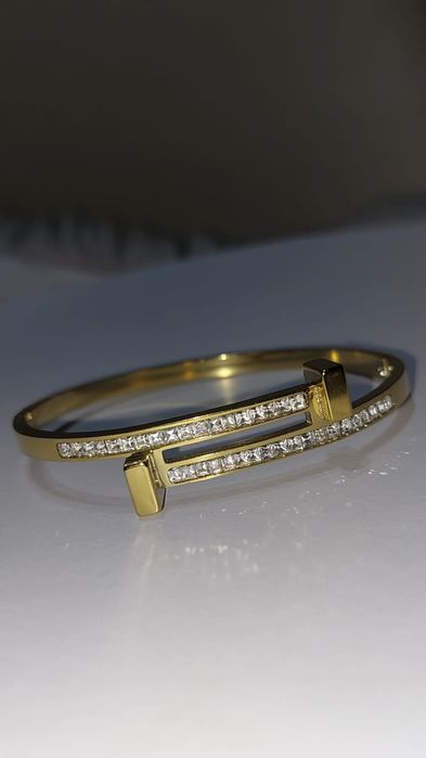 ZEYA Елегантни златисти гривни – РАЗЛИЧНИ МОДЕЛИ! Само 9,99 лв/бр.