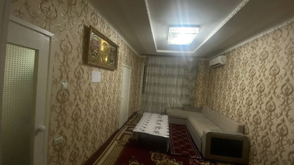 Chilonzor 21 kv Farxod bozori oldidan bezmakler kvartira