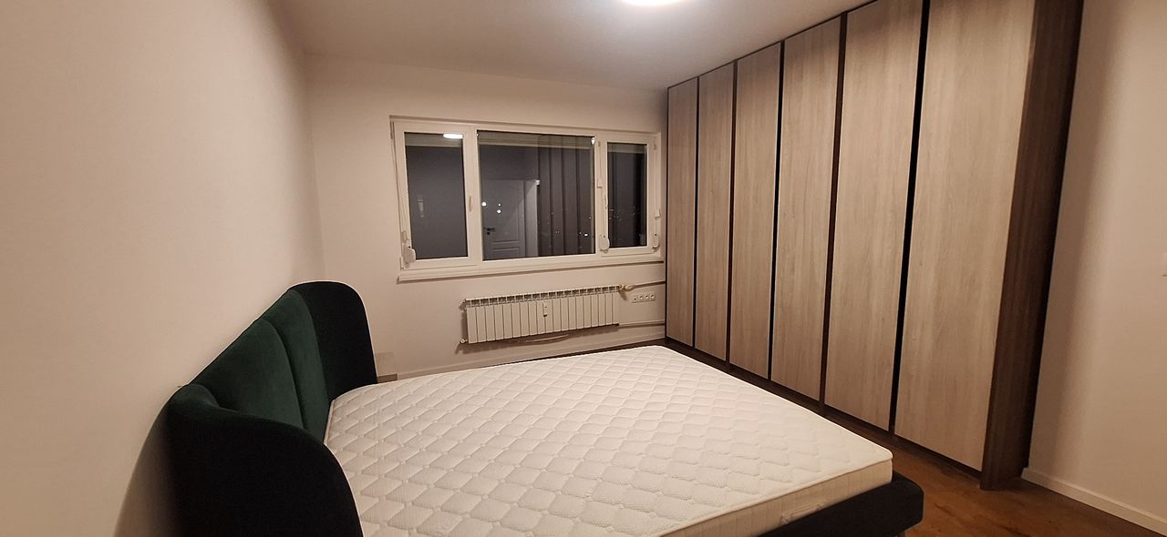 Дава се под наем Тристаен апартамент в София, Хиподрума - 105 кв.м за 714 € - Снимка #6