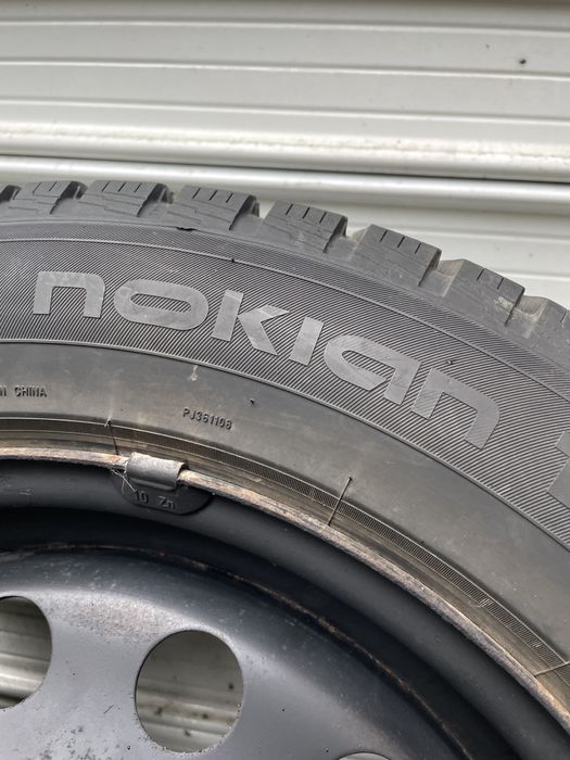 Зимни Гуми  с джанти 205/55/16  5х114,3