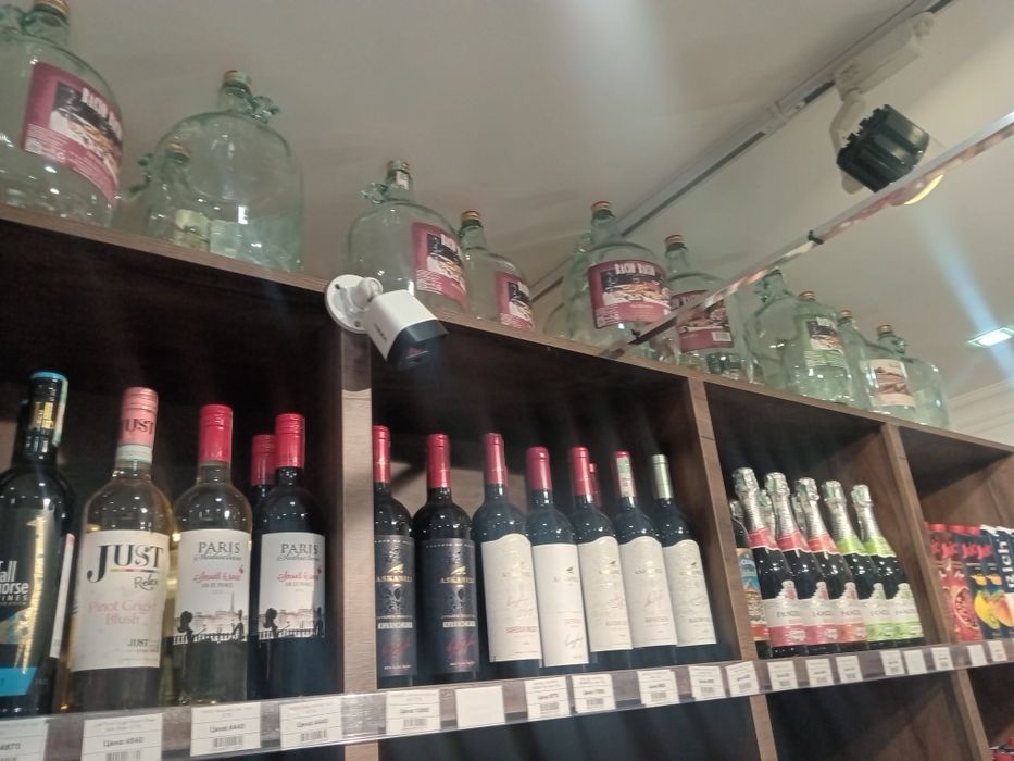 Продам бутылки 5 л стеклянные