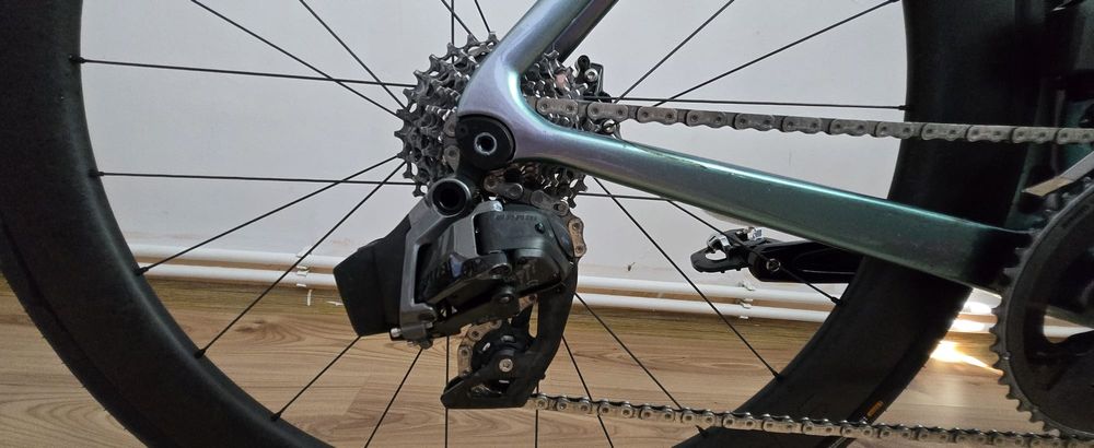 Cursiera aero șosea Giant Liv EnviLiv Advanced 1 2024 sram Rival elect