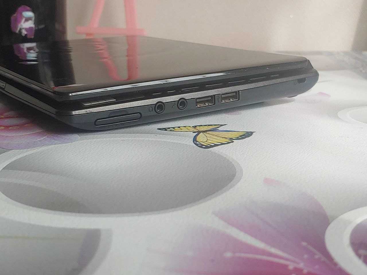 Продаю ноутбук Acer Aspire One D257-N57Ck