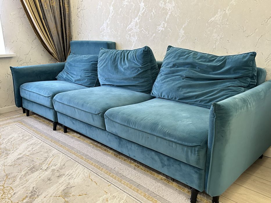 Продам диван, небольшой ремонт нужен 3метр срочно!!!