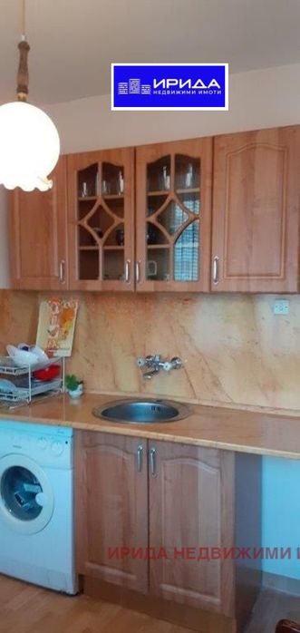 Двустаен апартамент в Банишора