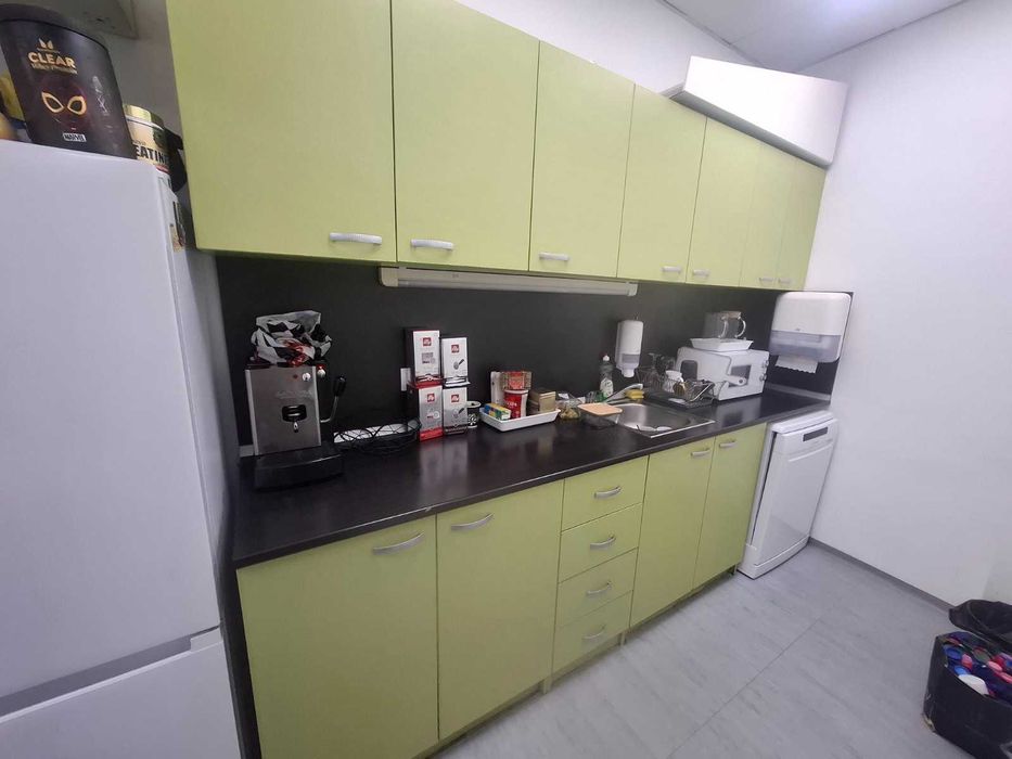 кухня кухненски шкафове