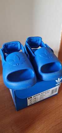 Sandale Adidas Adifom