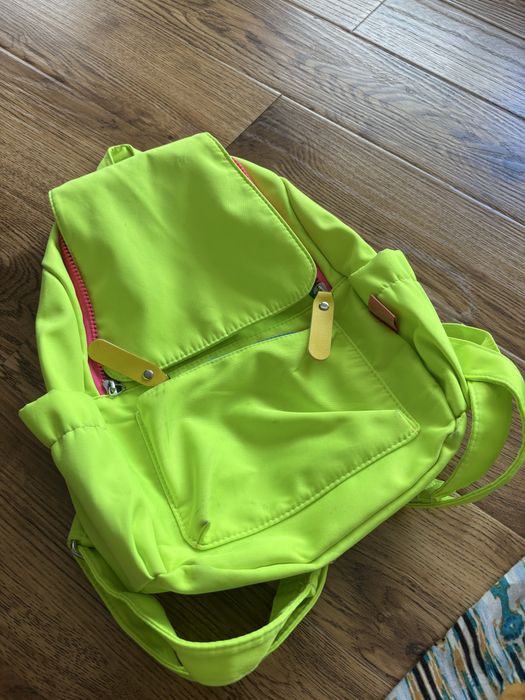 Рюкзак детский из Вьетнама в хорошем состоянии