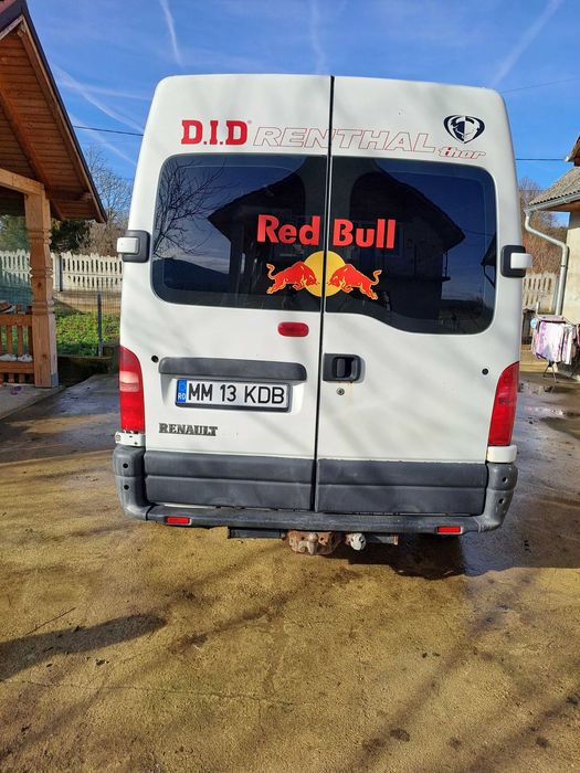 Vînd duba renault sprinter  perfecta de fuctionare cu acte in regula