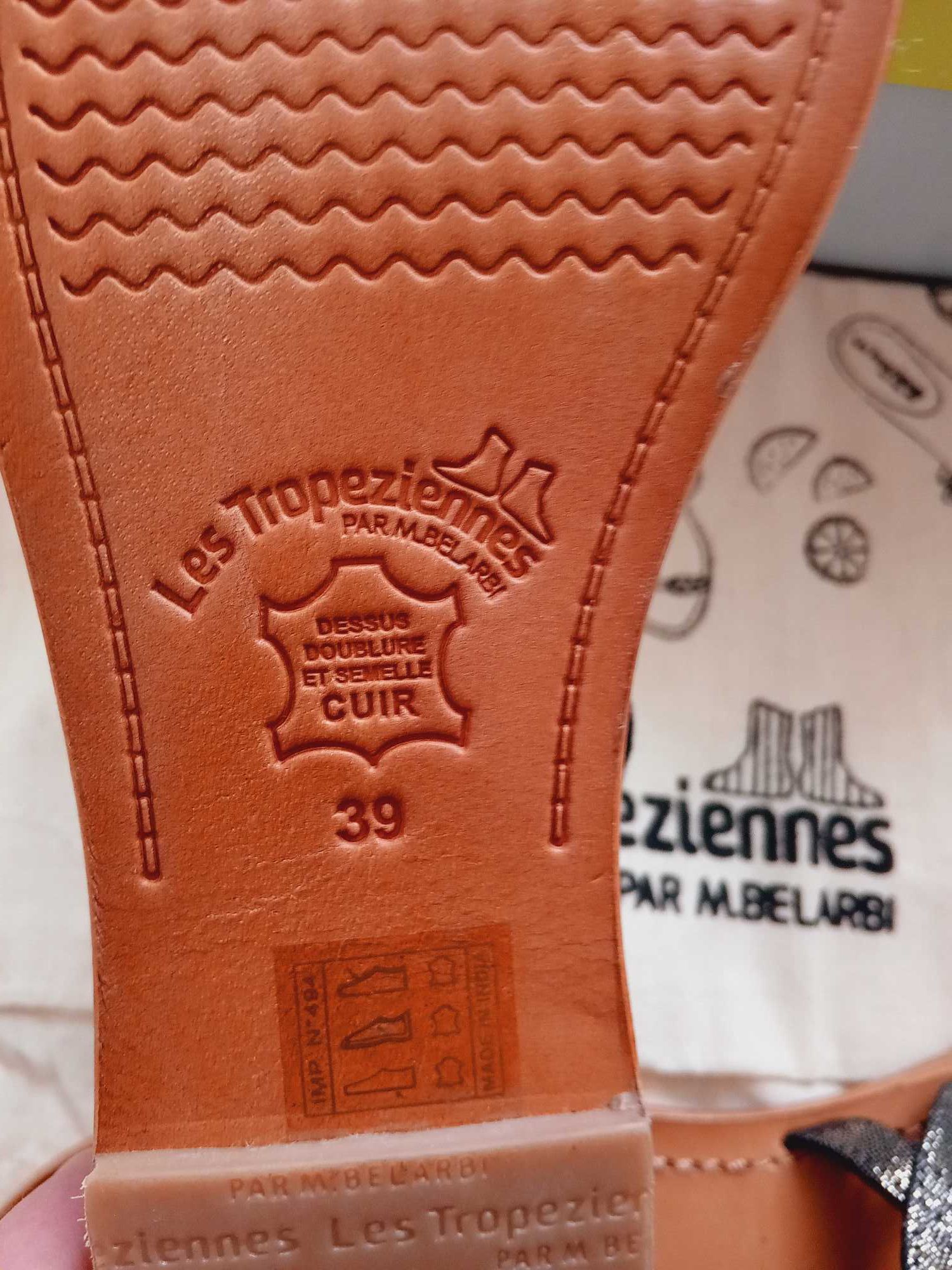 Les Tropeziennes/Nike/Clarks N39 сандали ест.кожа
