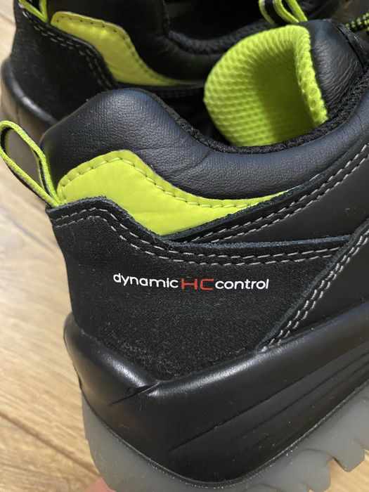 SIXTON PEAK- g h e t e de lucru , stare foarte buna, bombeu , 46