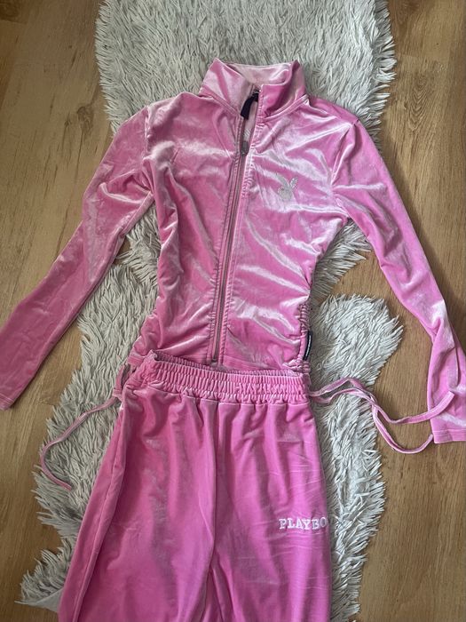 Trening playboy catifea