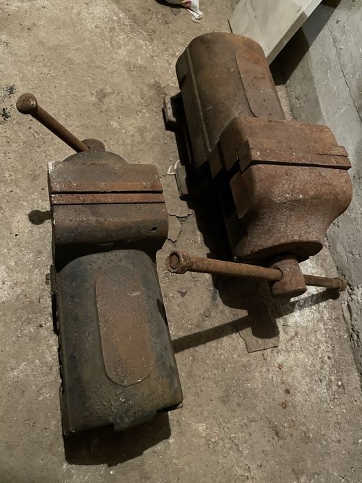 Vand 2 menghine de 120 si 150