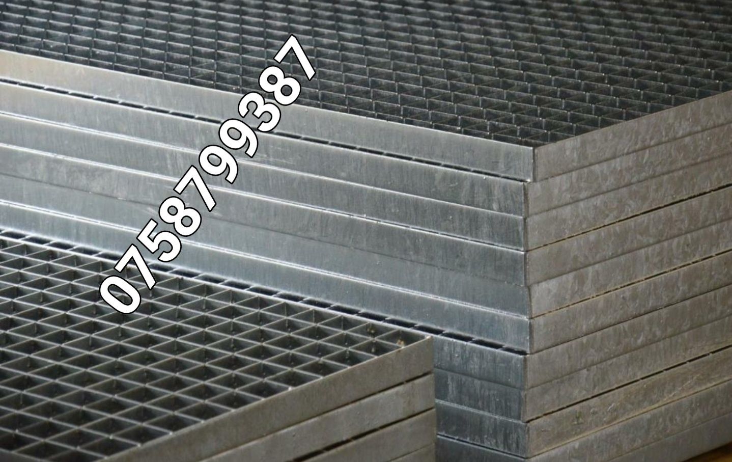 Grătare zincate metalice / grilaje zincate / Gratare fier/ Spălătorii