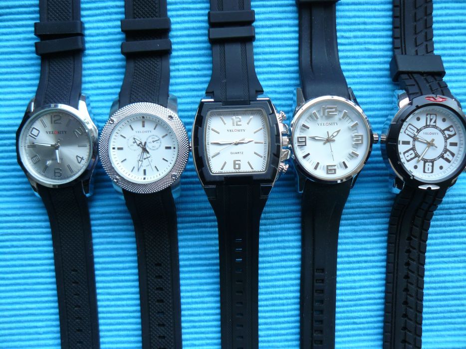 Ceas Barbati "VELOSITY" V 05,Mecanism Quartz,Curea Cauciuc Siliconic
