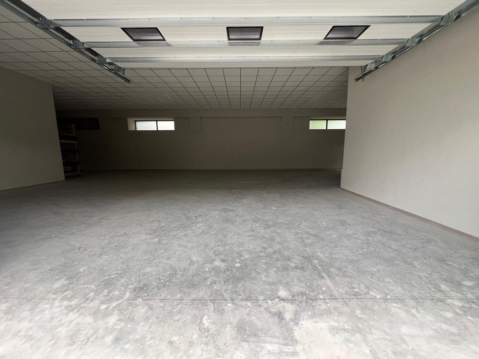 Închiriere spațiu comercial