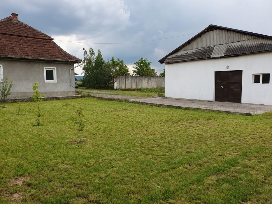 Hală 625 m.p.+ casă 90 m.p.