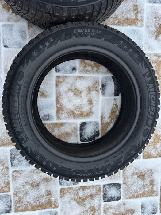 Шины новые зимние шипованный